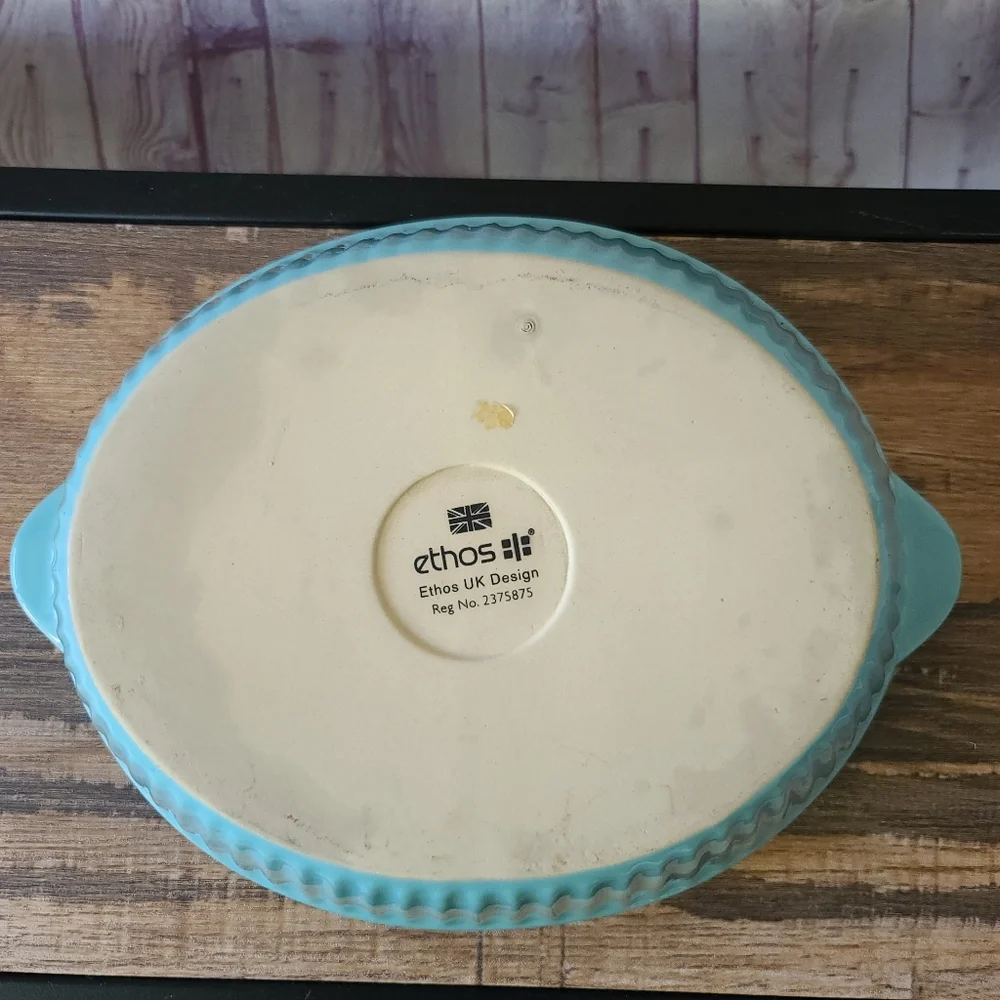 Ethos UK Design Aqua Cream Fluted Ceramic Oval Divided Baking Serving Dish 8x11